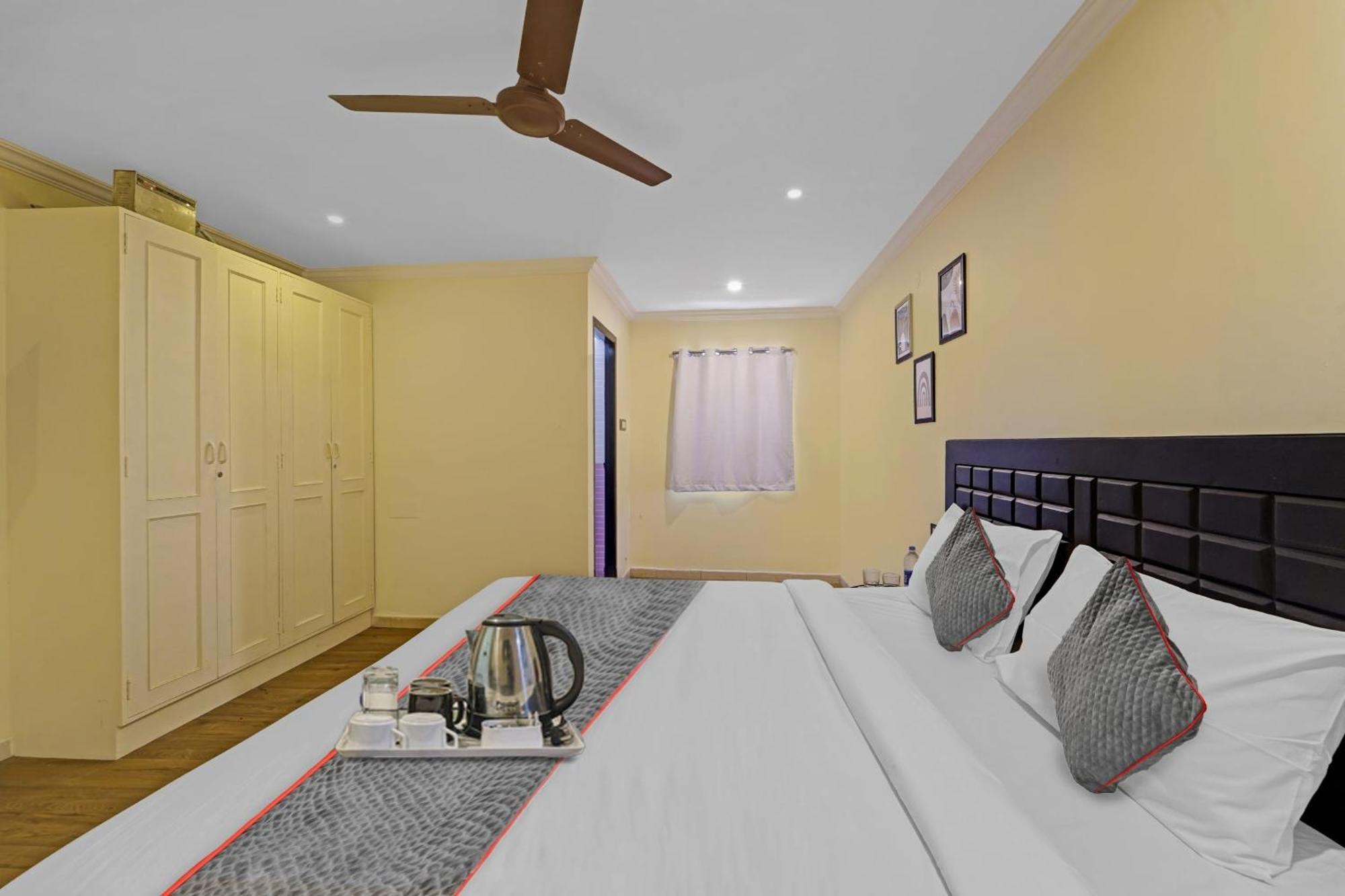 Townhouse Fantasea Hotels Near Omr Madras Buitenkant foto
